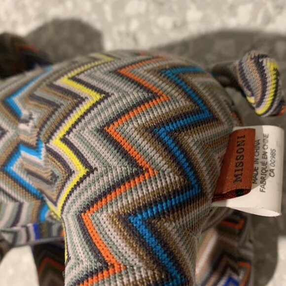 Holt Renfrew x Missoni chevron elephant - Picture 3 of 4